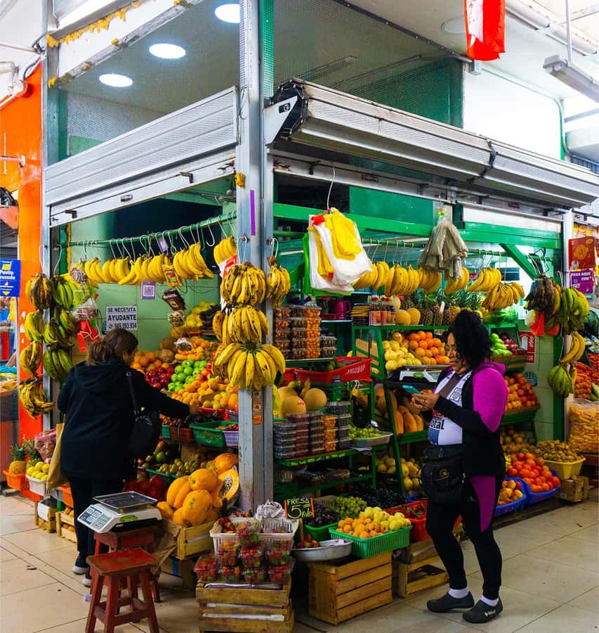 Lima: Street Food Tasting Tour with Pisco Sour Class - Why this tour works for food-first visitors