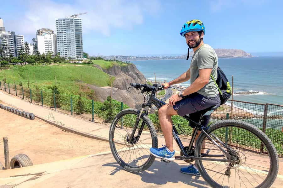 Lima: The Charm of Barranco & Pre Inca Pyramid in Miraflores - Why a Bike Is a Smart Way to See Lima