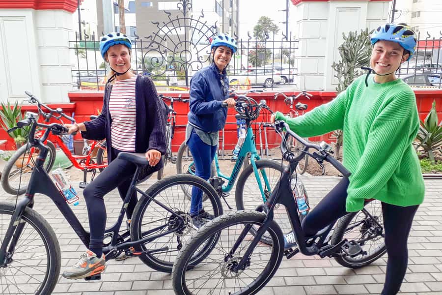 Lima: The Charm of Barranco & Pre Inca Pyramid in Miraflores - Safety, Pace, and Fitness