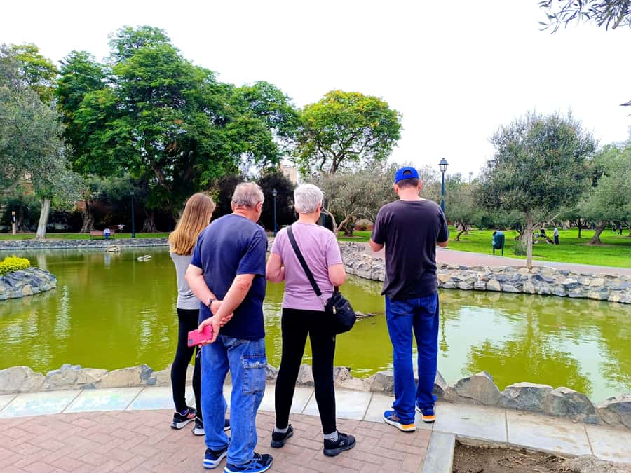 Lima: Tour in Miraflores, San Isidro, Barranco & Chorrillos - Timing, pickup, and practical details