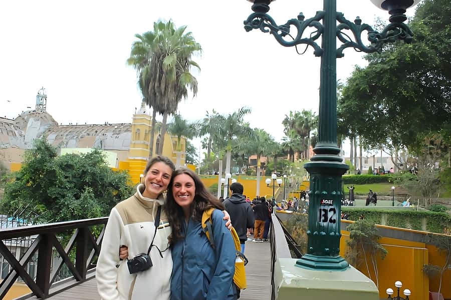 Lima: Tour in Miraflores, San Isidro, Barranco & Chorrillos - Huaca Pucllana: an ancient pyramid in the modern city