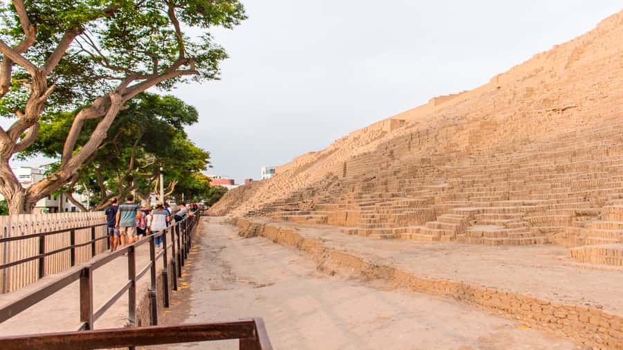 Lima: Tour to Huaca Pucllana and Huaca Mateo Salado - Huaca Pucllana: An Adobe Pyramid In Miraflores