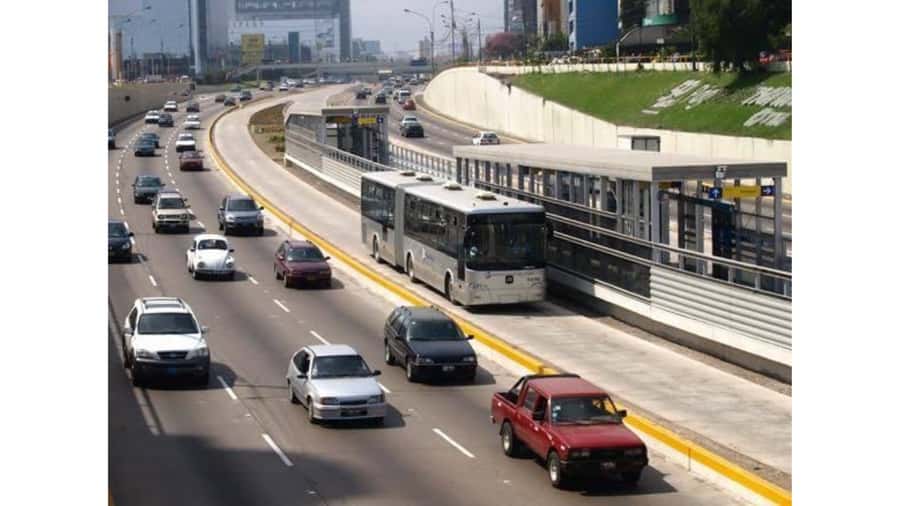 LIMA WALKING TOUR CATACOMBS FROM MIRAFLORES, HISTORICAL CENTER, WINES+BUS - Returning to Miraflores by bus