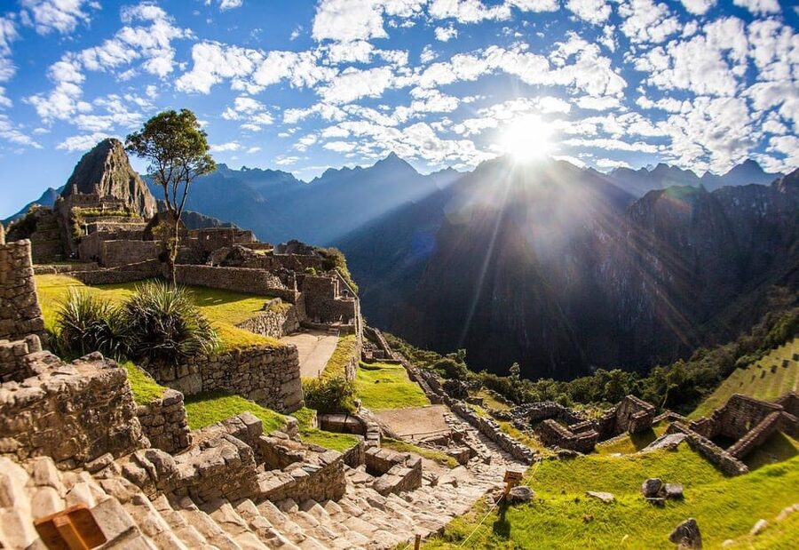 Machu Picchu 2 Days / 1 Night (By Bus) - Who should choose this two-day bus trip
