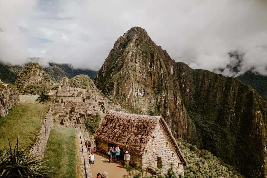 Machu Picchu: Full-Day Tour from Cusco with Optional Lunch - Should you book this Machu Picchu tour?
