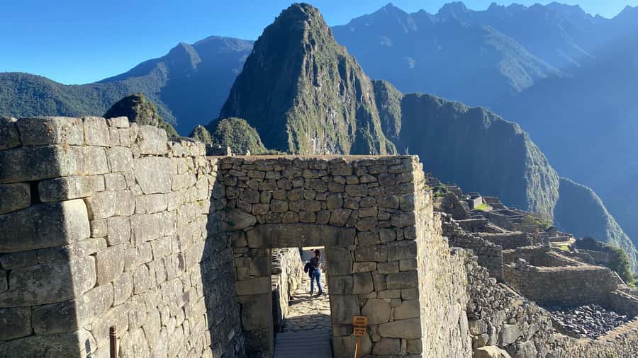 Machu Picchu: Group Guided Tour - What the three-hour format does well