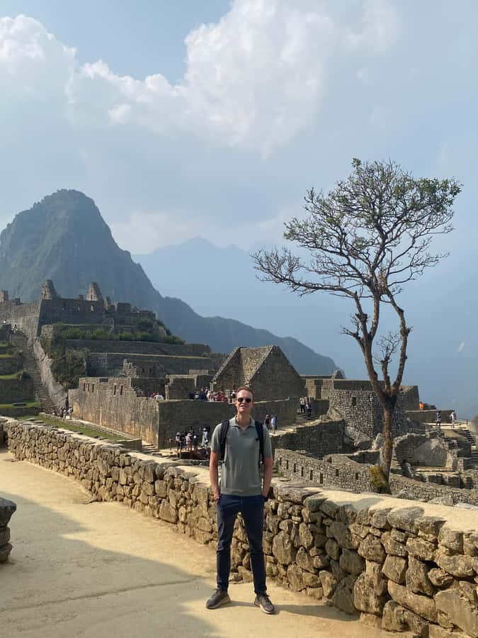 Machu Picchu: historical and photographic guided tour - The final walk and lunch suggestions