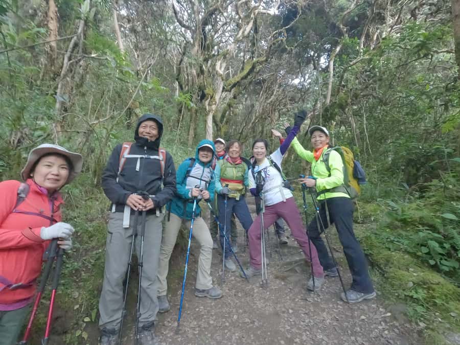 Machu Picchu: Inca Trail 2-Day Overnight Guided Tour - Wiñay Wayna, terraces and water channels