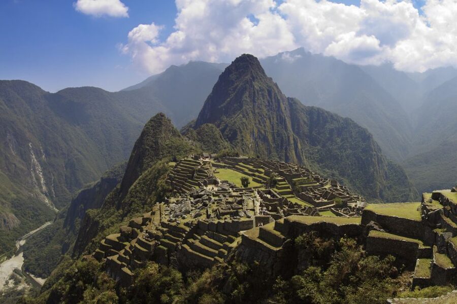 Machu Picchu: Private Full-Day Tour with Afternoon Entrance - The train ride through changing Peruvian scenery