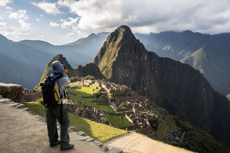 Machu Picchu: Private Full-Day Tour with Afternoon Entrance - Arriving in Aguas Calientes