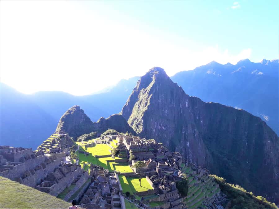 Machu Picchu: Private Tour Guide Service - Passport control and the start of the circuit
