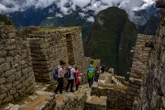 Machu Picchu Tour by Vistadome Panoramic Train from Cusco - Understanding the Machu Picchu entry window