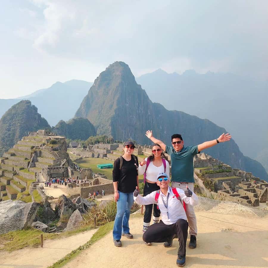 Machu Picchu: Tour Guide Service & Entrance Ticket Circuit-2 - What you are really buying for $160