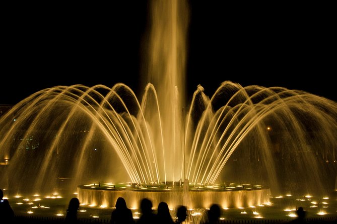 Magic Water Circuit with Dinner - Is $98 good value for this Lima evening?