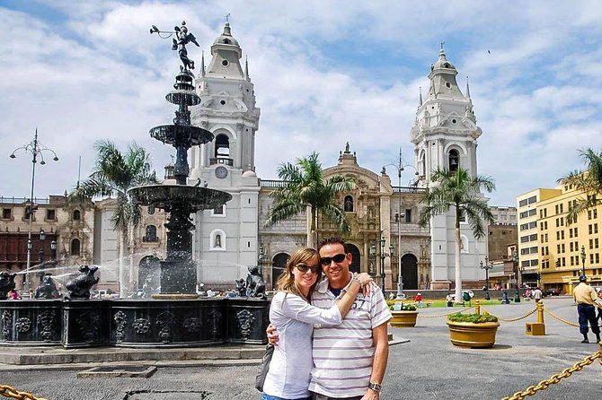 Modern and Colonial Lima City Tour. - San Martín Square: entering the Historic Center