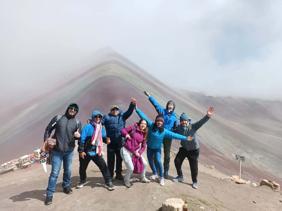 Montaña de Colores: tour en cuatrimotos día completo - What to bring for the high Andes