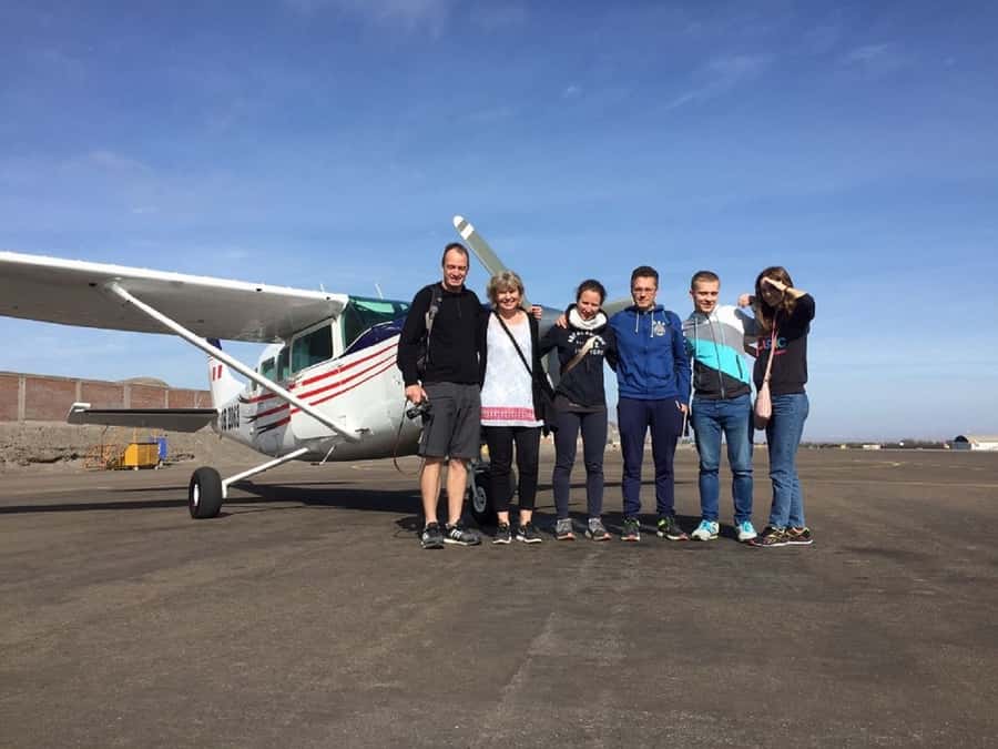 Nazca: Overflight of the Nazca Lines - From central Nazca to María Reiche Aerodrome