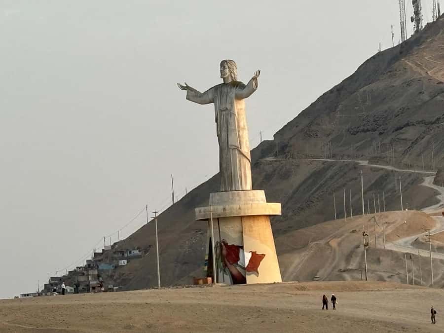 Pachacamac: Private tour of the Great Archaeological Sanctuary and Site Museum - Walking the Qhapaq Ñan and inner Pyramid