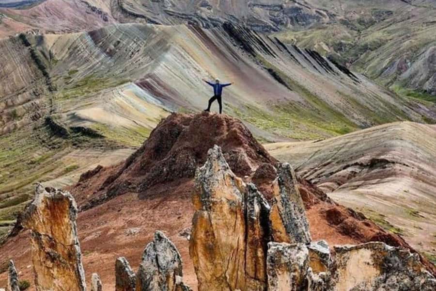 Palcoyo mountain hiking + stone forests - Colored slopes and the stone forest