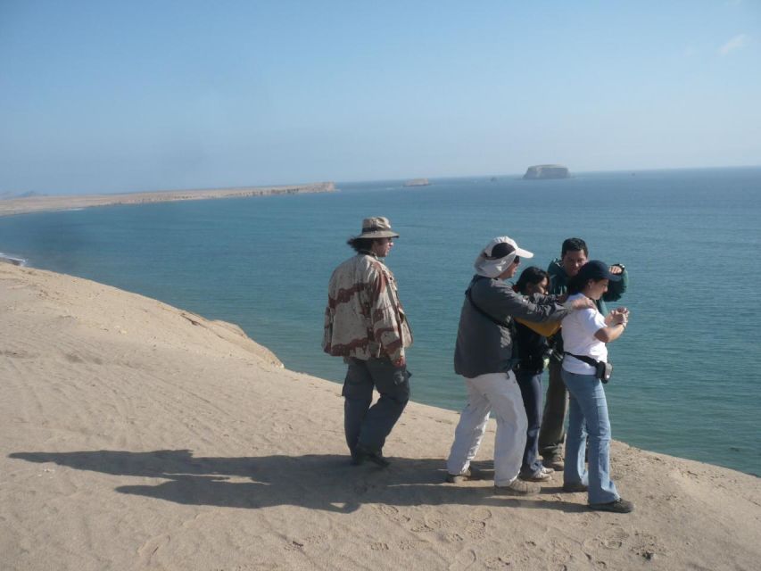 Paracas:Private Tours Paracas National Reserve all inclusive - Playa Roja, the tour’s most unusual beach