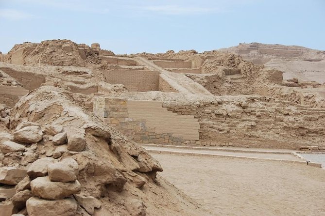 Pre Inca Temple of Pachacamac Half-Day Tour from Lima - What the guides add to the experience