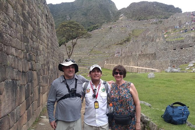 Private Tour Guide in Machupicchu from Aguas Calientes. - Why a private guide can be worth $96