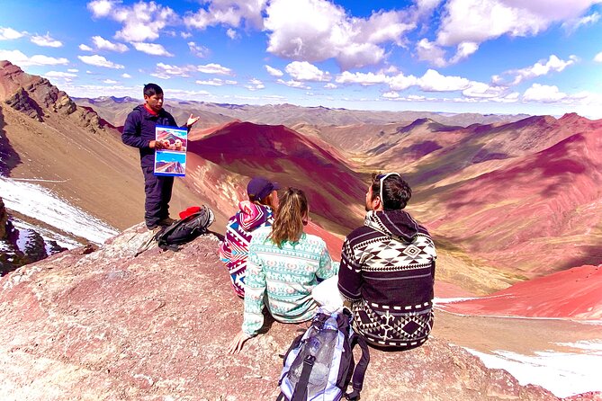 Private Tour Rainbow Mountain + Red Valley + LUNCH - The main risk: Red Valley availability