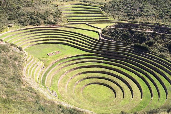 Private Tour Sacred Valley, Chinchero, Maras Moray, Ollantaytambo - Urubamba lunch and the day’s main pause