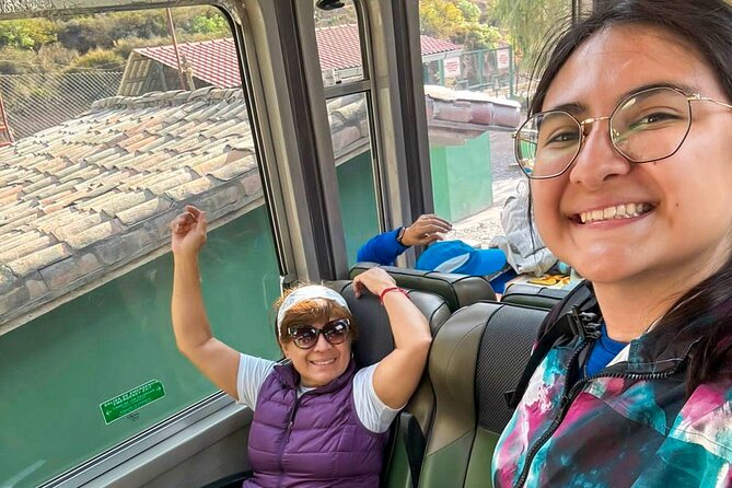 Private Tour to Sacred Valley and Machu Picchu from Cusco - Ollantaytambo connects stonework and rail travel