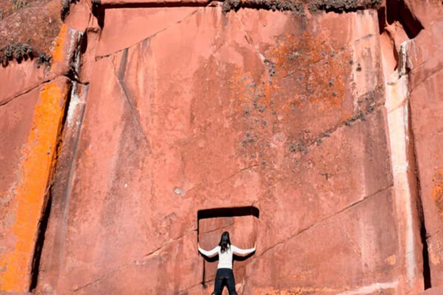 Puno: Chucuito, Aramu Muru, and Juli Day Trip - Who should book this Puno excursion?
