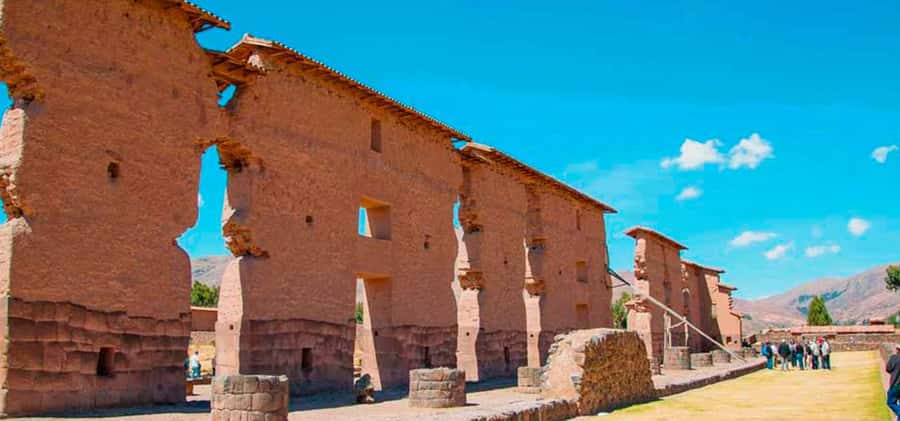 Puno: Full-Day Route of the Sun Tour to Cusco with Lunch - Buffet lunch near Sicuani: convenient, filling, and not the main event
