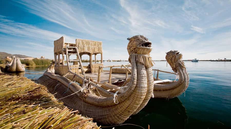 Puno: Full-Day Tour of Lake Titicaca and Uros & Taquile - Watching Taquile’s weavers at work