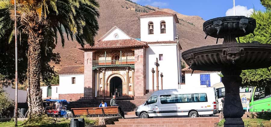 Puno: Route Of The Sun to Cusco with Lunch and Ticket Option - Buffet lunch and the value of a proper break