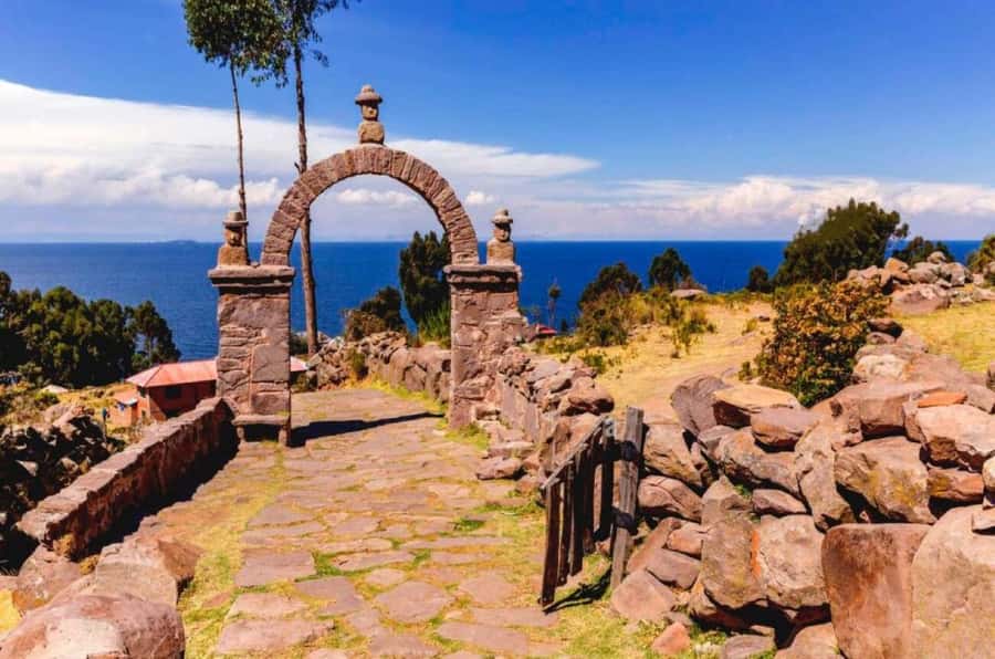 Puno: Two-day excursion to Uros, Amantani and Taquile - Leaving Puno at 7:00 am for the reed islands