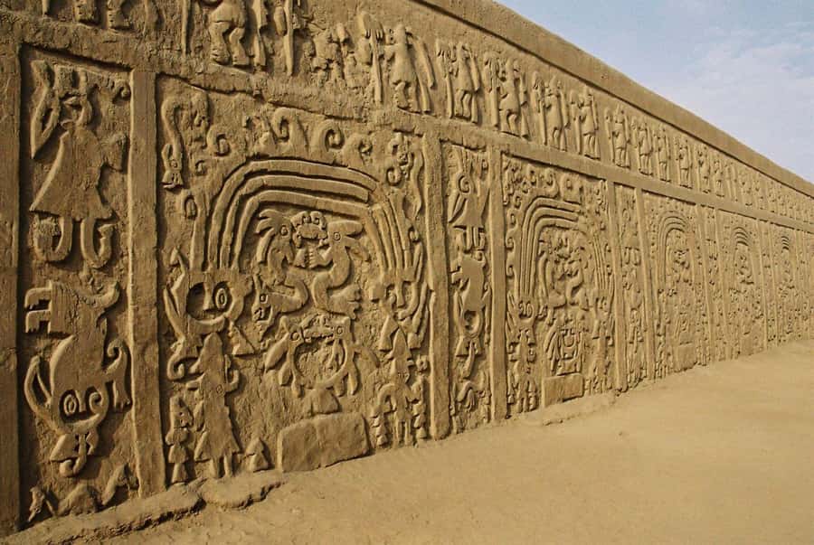 Pyramids of the Sun and the Moon, Huanchaco and Chan Chan - What the $55 price really covers
