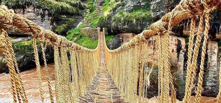 Queswachaka : Tour Inca bridge - Pomacanchi Lagoon, the largest of the four