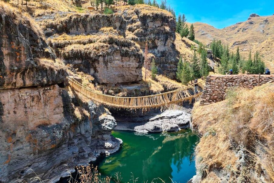 Queswachaka : Tour Inca bridge - Asnacocha and Pampamarca complete the lagoon circuit