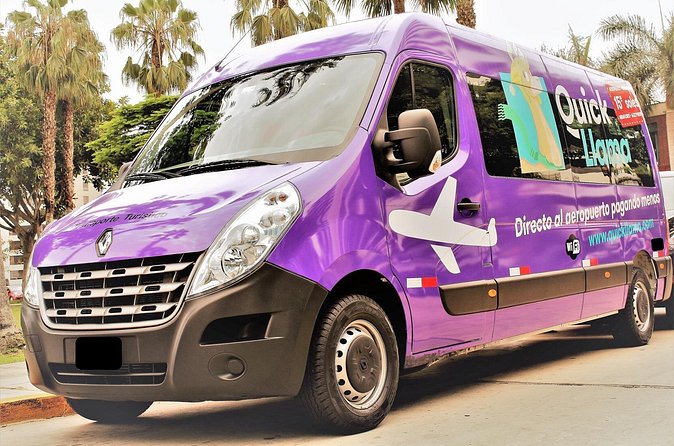 QuickLlama: Door-to-door transfer from Miraflores to Lima Airport - Lima traffic makes the driver part of the experience
