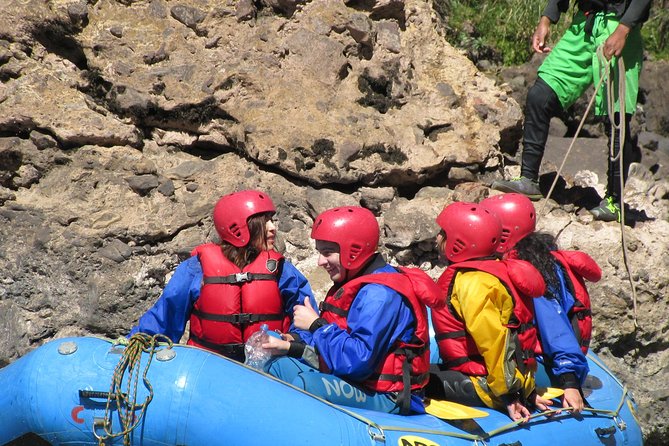 Rafting & Zip line Urubamba River 1 Day - Wetsuits, helmets, and staying warm