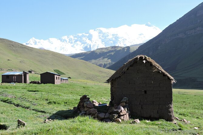 Rainbow Mountain Cusco Full Day - Breakfast in Cusipata and the road to the trailhead