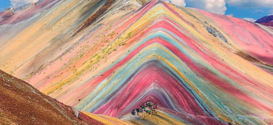 Rainbow mountain horseback riding tour + Buffet Lunch - Why Rainbow Mountain is worth the effort