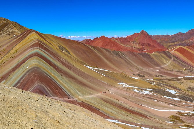 Rainbow Mountain in Cusco Full Day Tour - Breakfast in Pitumarca before the trail