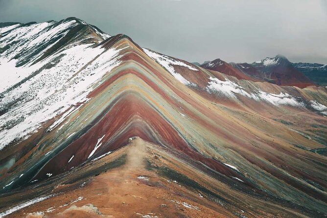 Rainbow Mountain Perú Full Day Group Shared Service - The Red Valley option