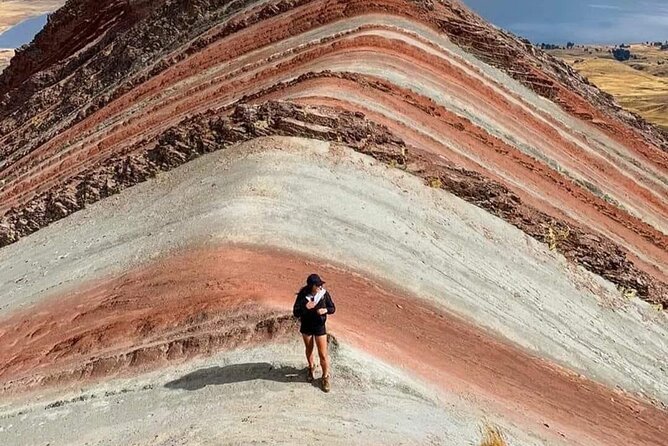 Rainbow Mountain Tour - At the 5,036-meter summit