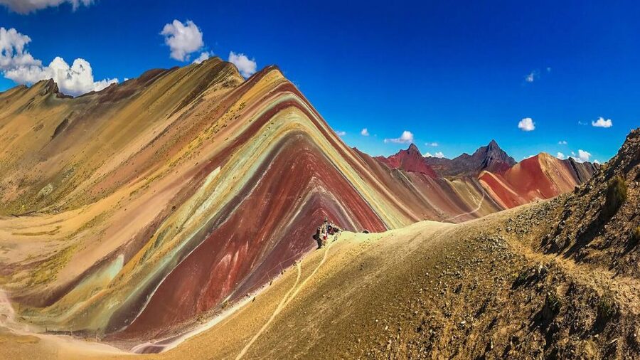 Rainbow Mountain tour and Machu Picchu tour by train - Cusipata lunch and the long ride back