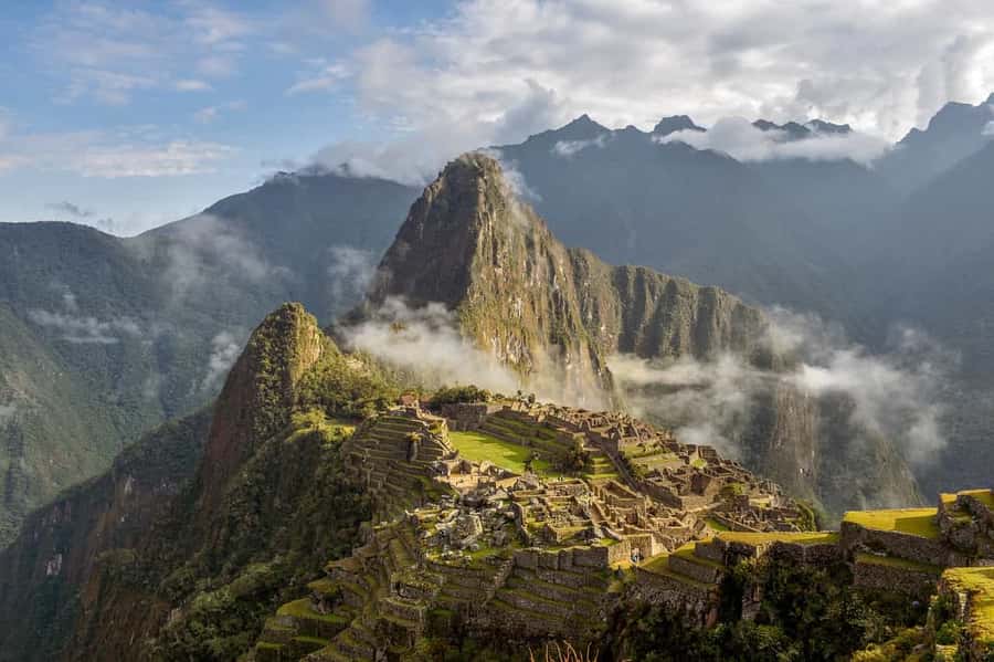 Sacred Valley & Machu Picchu by Train: 2-Day, 1-Night Tour - A full Sacred Valley day from Cusco to Ollantaytambo