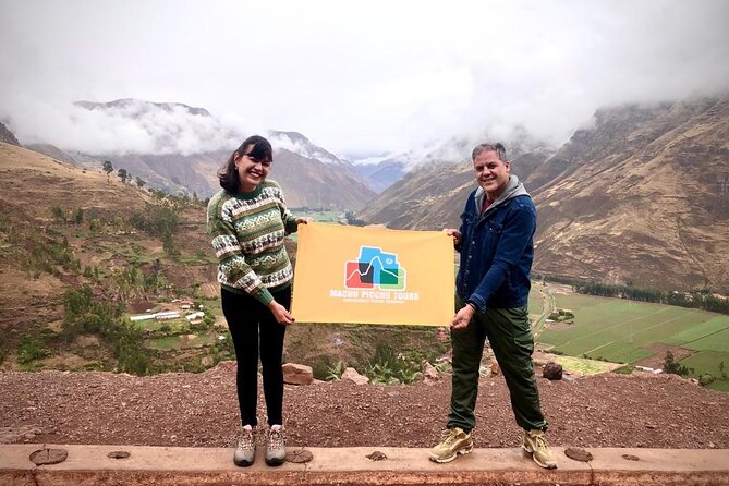 Sacred Valley of the Incas Tour with Moray & the Salt Mines - Urubamba provides the midday reset