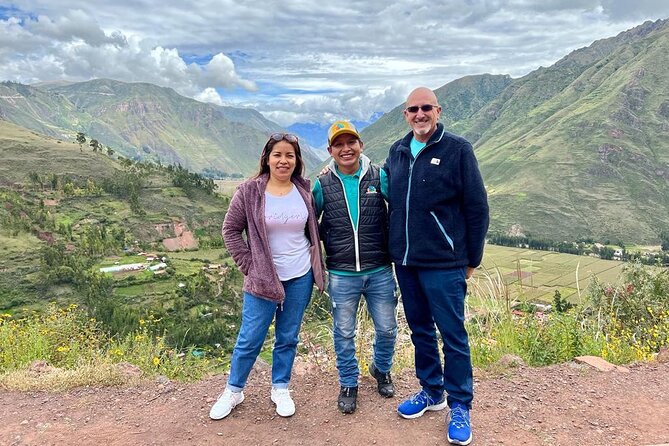 Sacred Valley of the Incas Tour with Moray & the Salt Mines - What the guide and vehicle add
