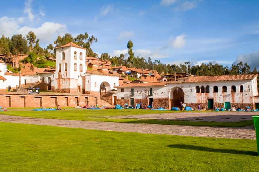 Sacred Valley: Ollantaytambo, Chinchero And Yucay With Lunch - Who will enjoy this day most?