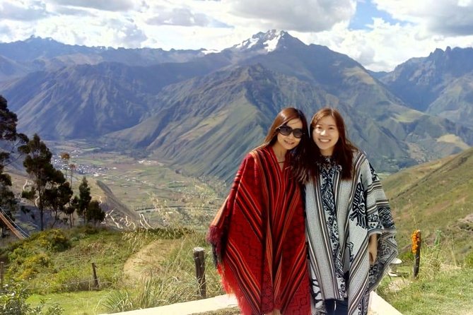 Sacred Valley - Pisac and Ollantaytambo day tour - Pisac Market and local craft shopping